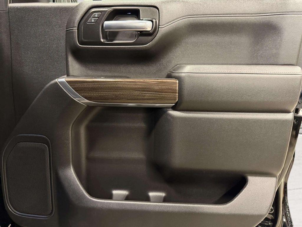Chevrolet Silverado 1500  2020