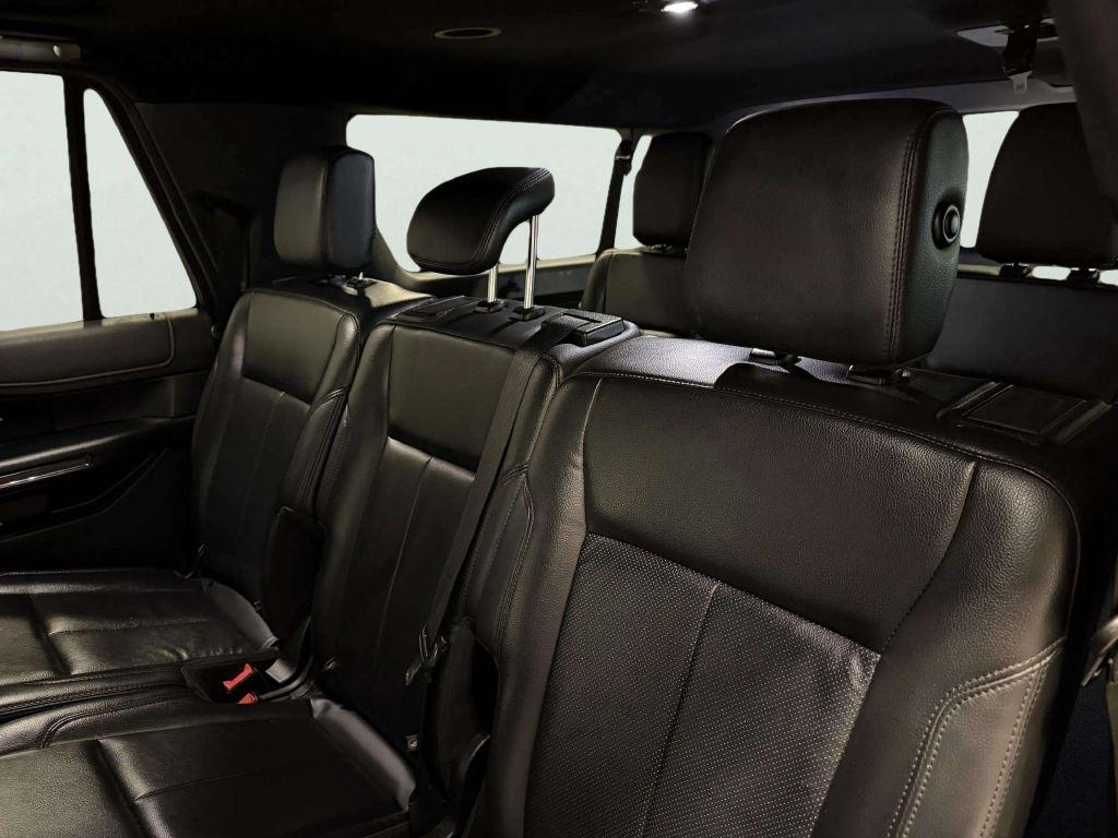 Ford Expedition  2019