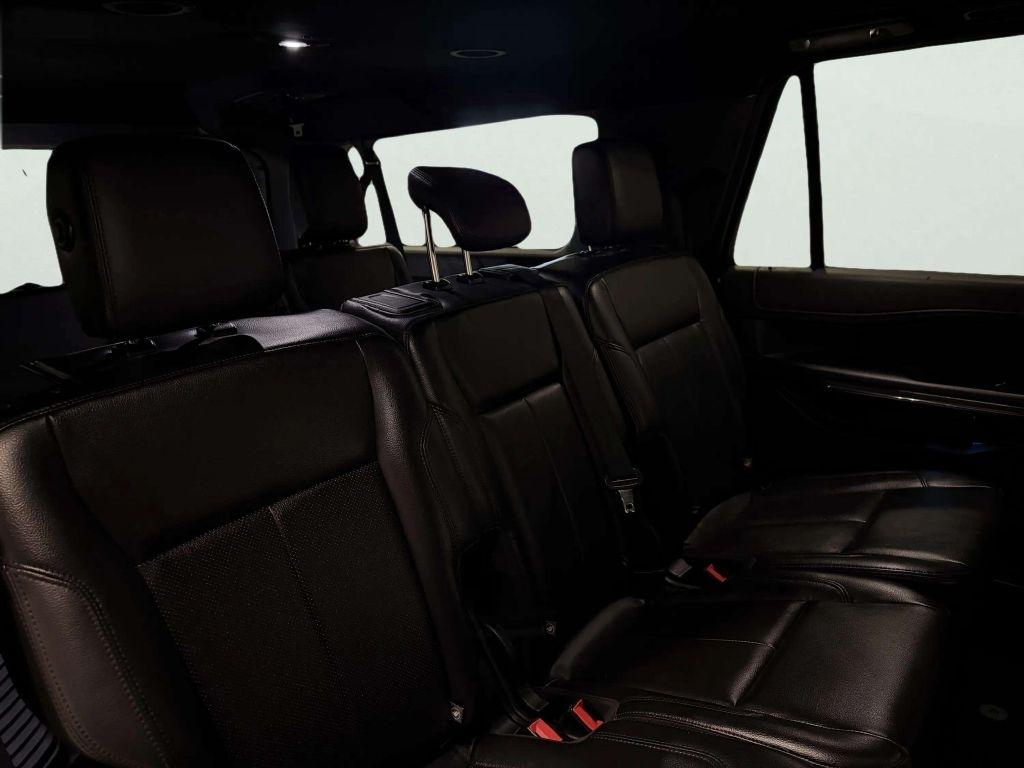 Ford Expedition  2019