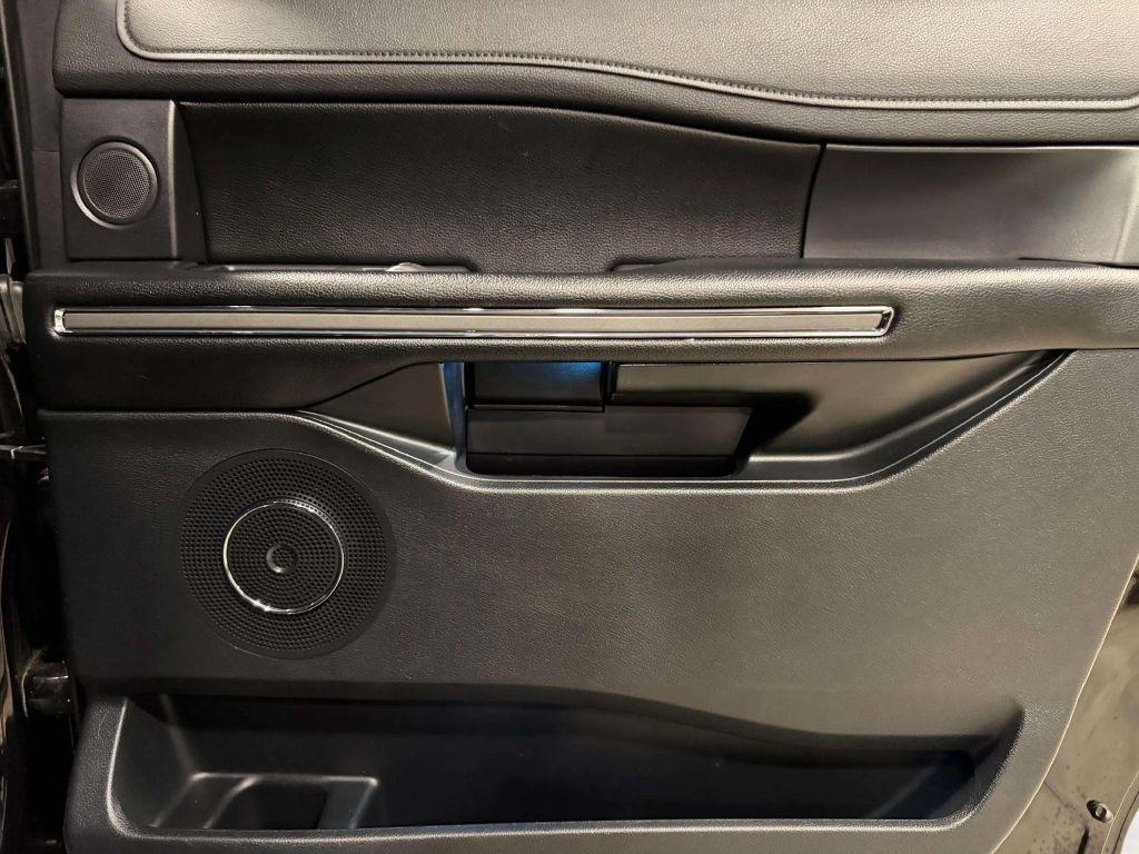 Ford Expedition  2019