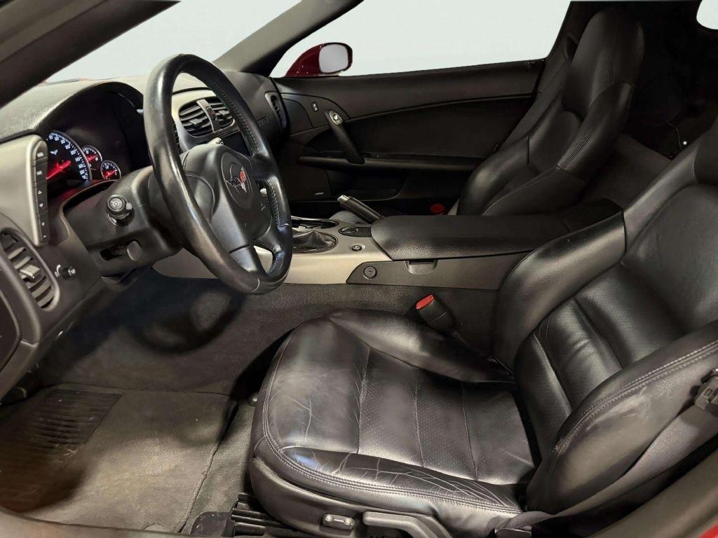 Chevrolet Corvette  2005