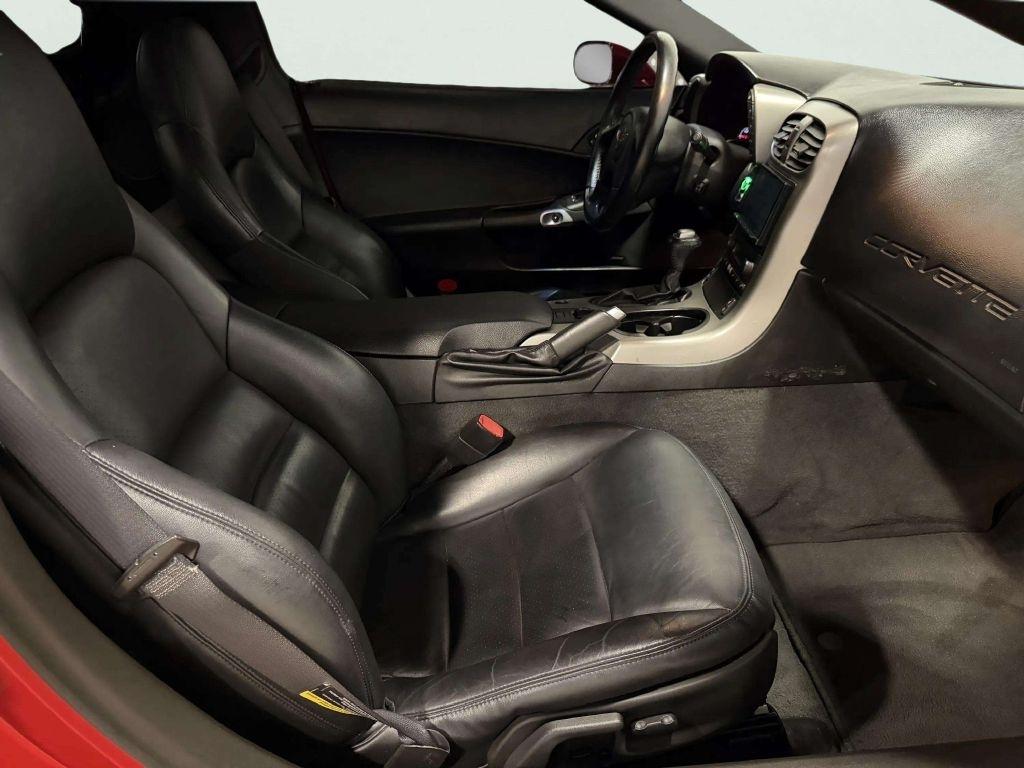 Chevrolet Corvette  2005