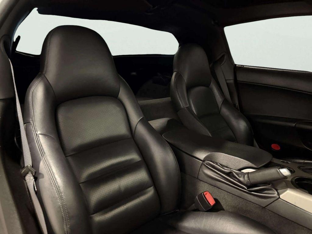 Chevrolet Corvette  2005