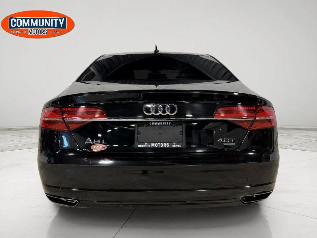 Audi A8  2016