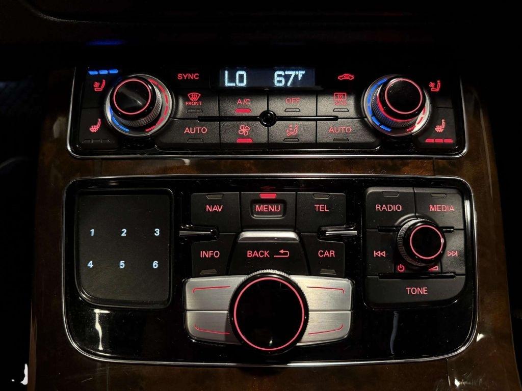 Audi A8  2016