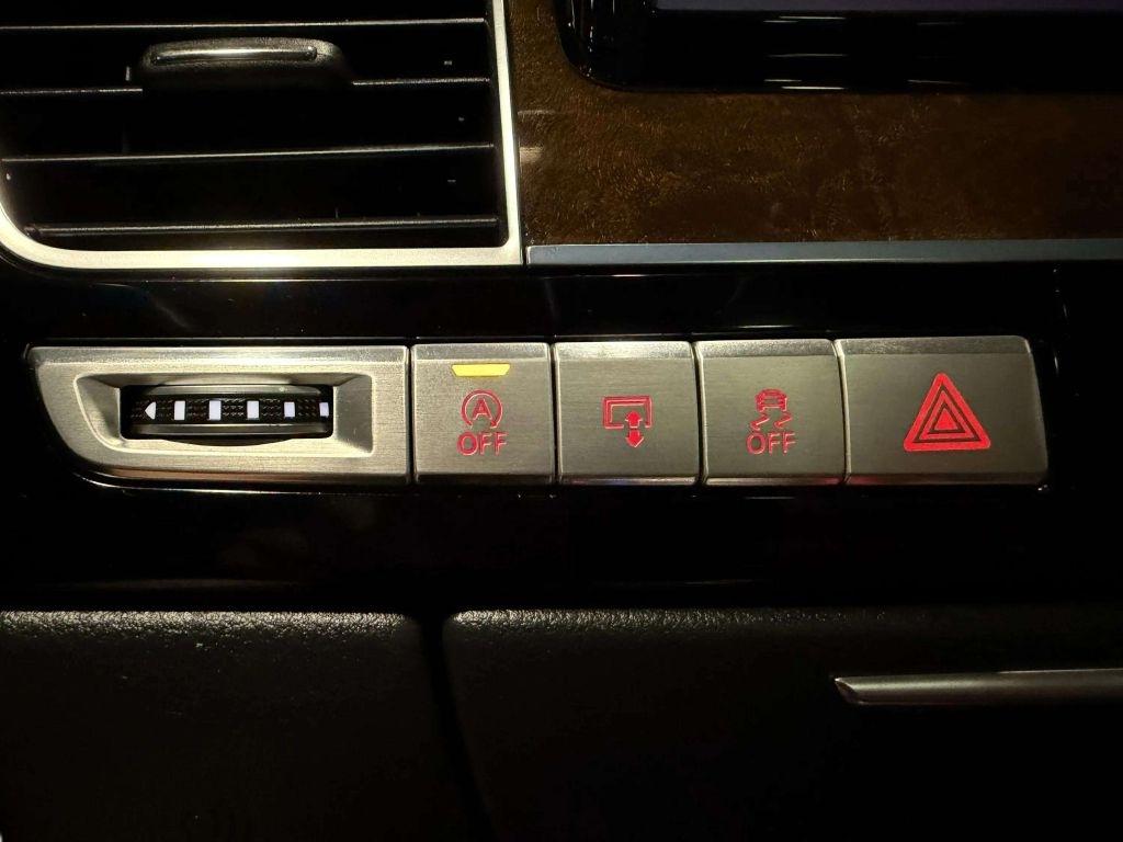 Audi A8  2016