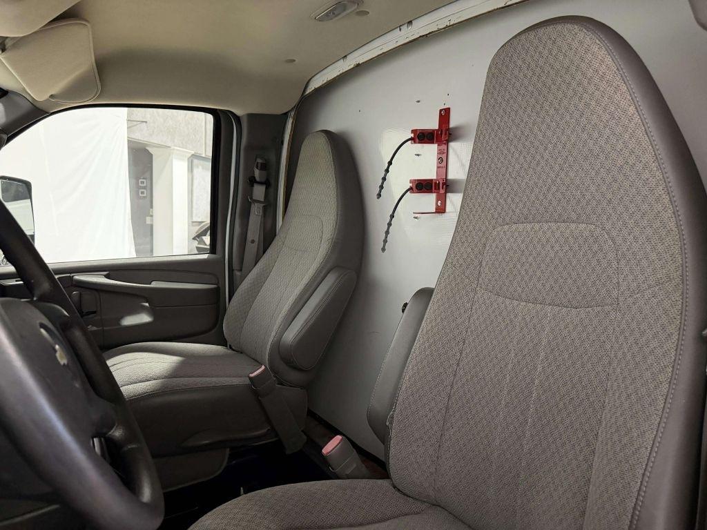 Chevrolet Express  2013