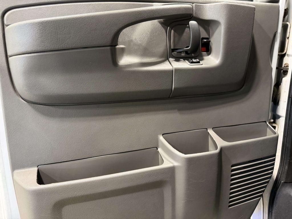 Chevrolet Express  2013