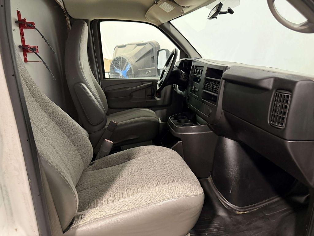 Chevrolet Express  2013