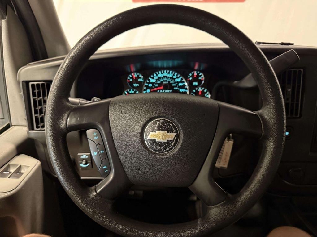 Chevrolet Express  2013