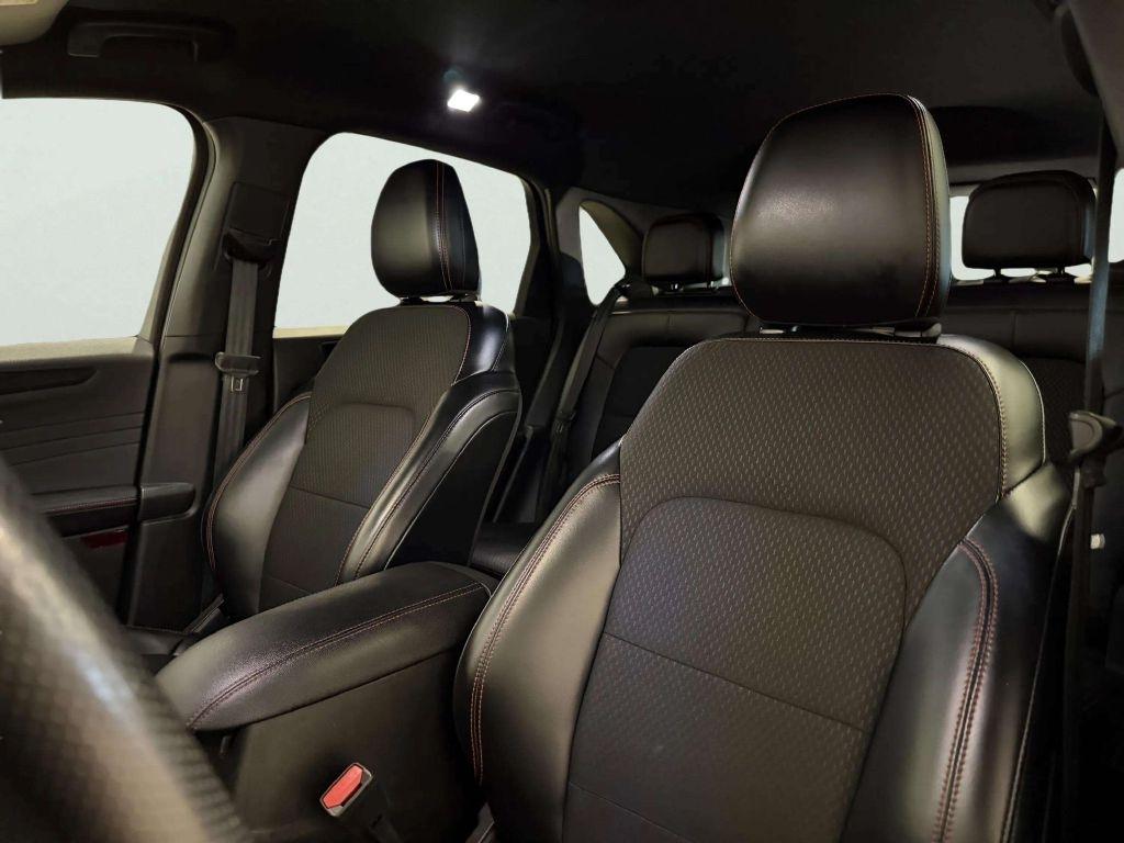 Ford Escape  2024