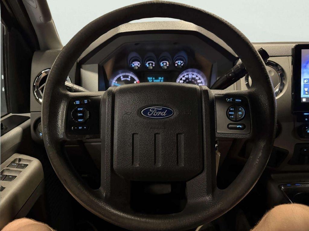 Ford F-250 SD  2012