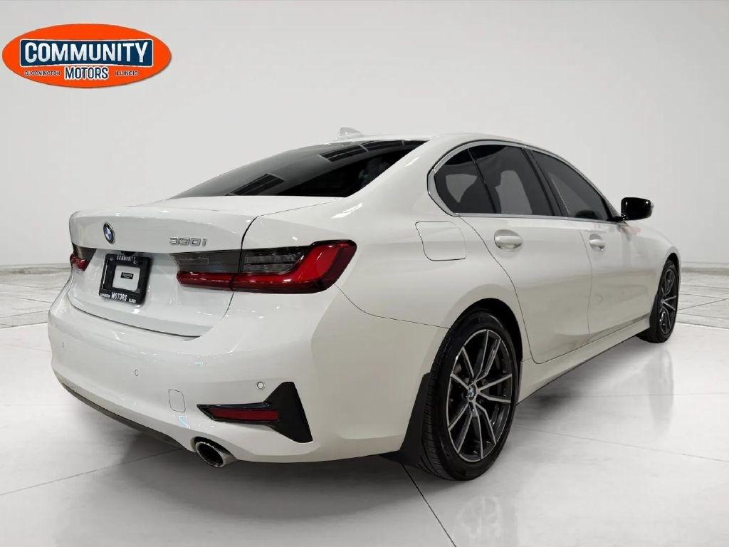 BMW 3-Series  2021