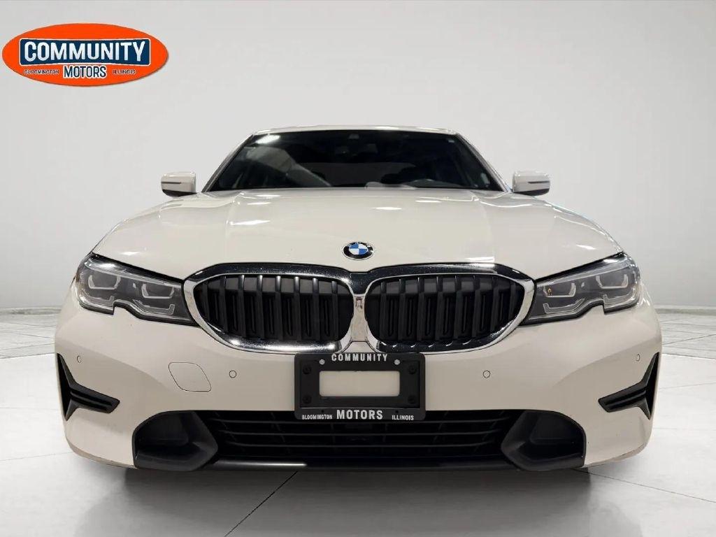 BMW 3-Series  2021