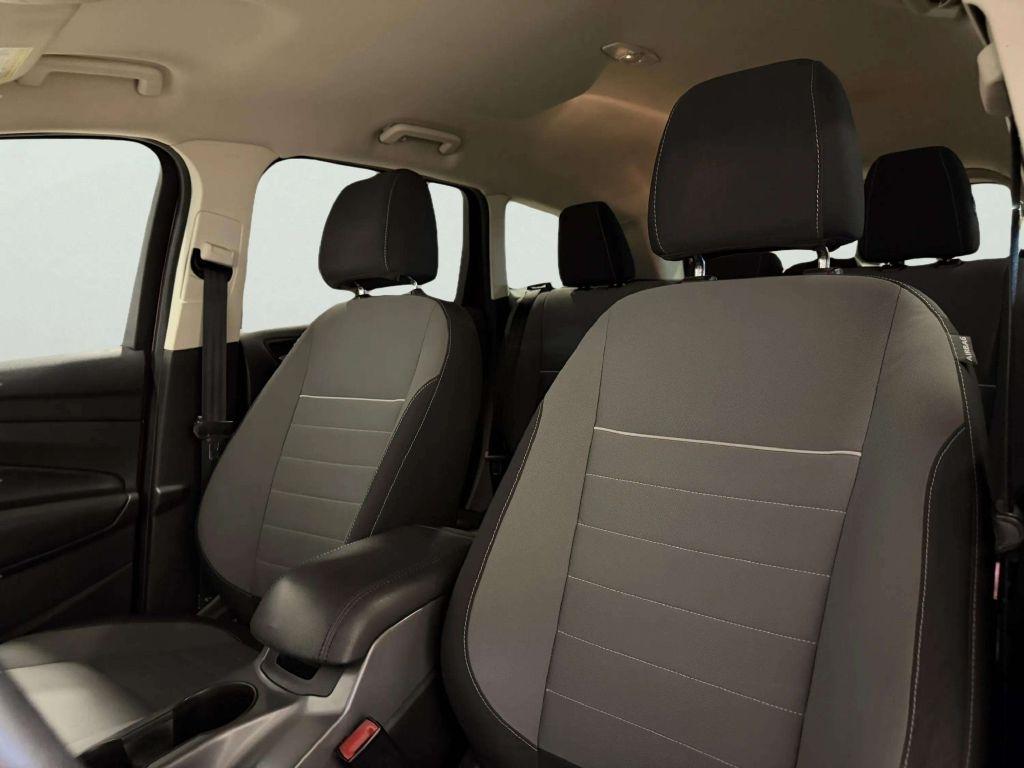 Ford Escape  2013