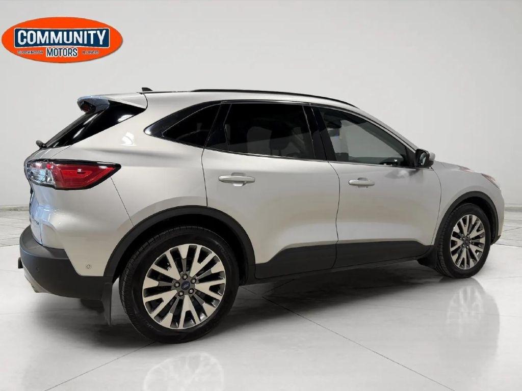 Ford Escape Titanium AWD 2020