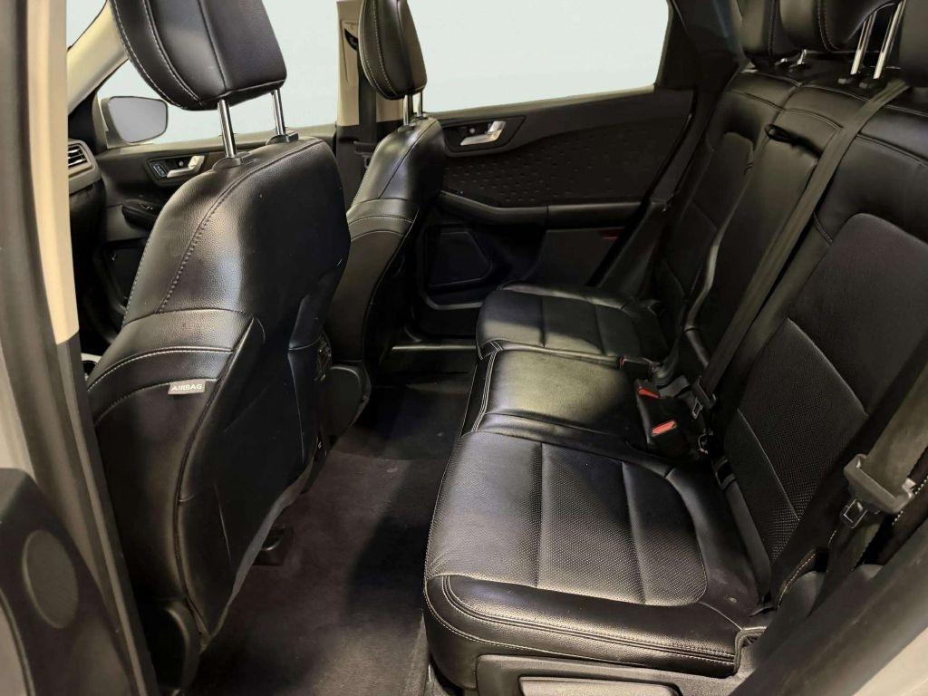 Ford Escape Titanium AWD 2020