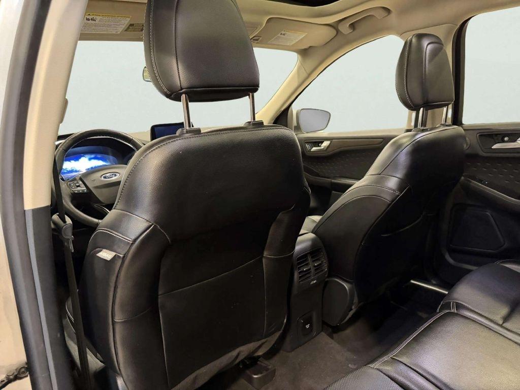 Ford Escape Titanium AWD 2020