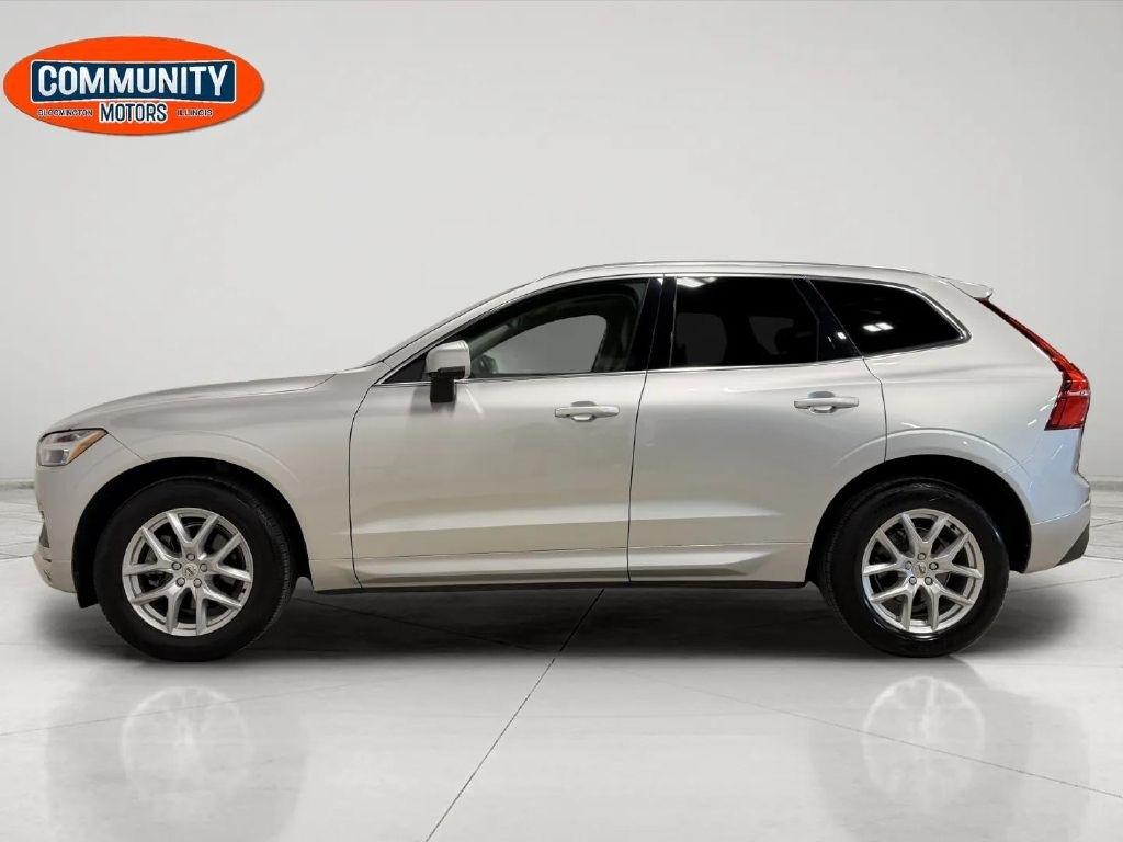 Volvo XC60 T5 AWD Momentum 2021