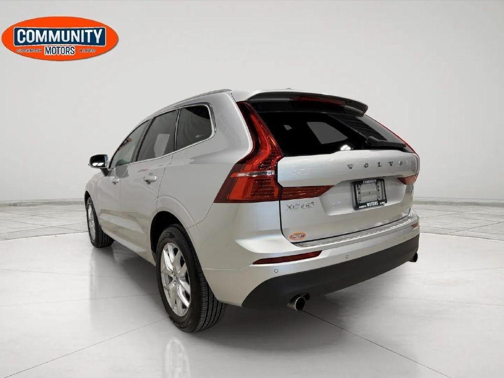 Volvo XC60 T5 AWD Momentum 2021