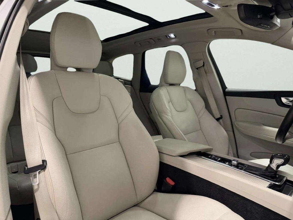 Volvo XC60 T5 AWD Momentum 2021