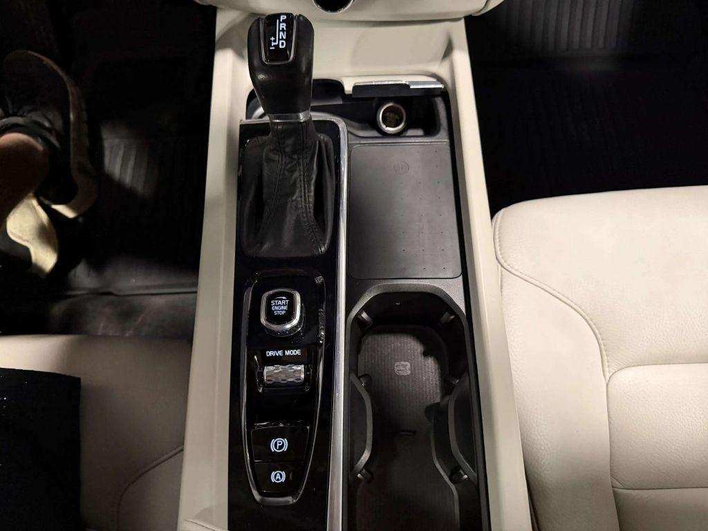 Volvo XC60 T5 AWD Momentum 2021
