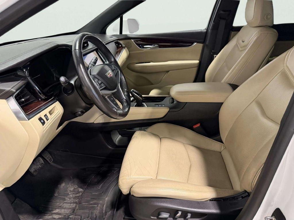 Cadillac XT5 AWD 4dr Luxury 2017