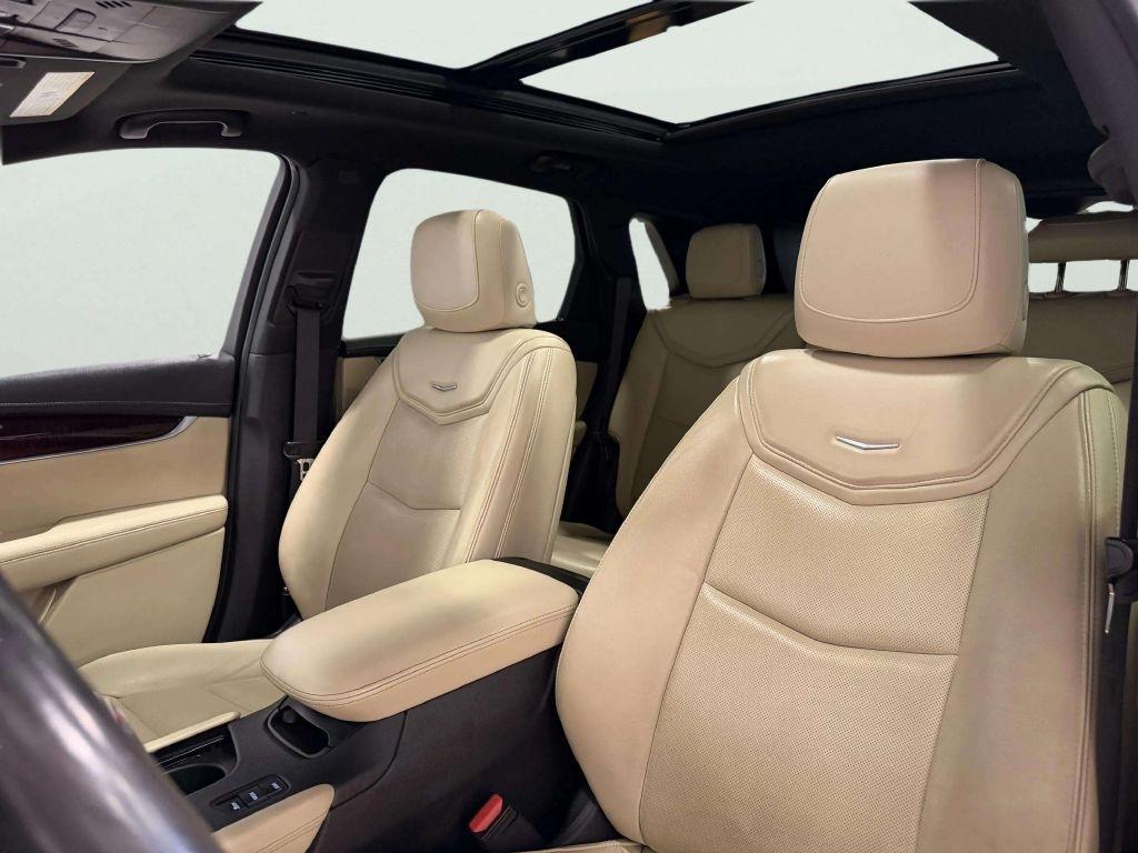 Cadillac XT5 AWD 4dr Luxury 2017