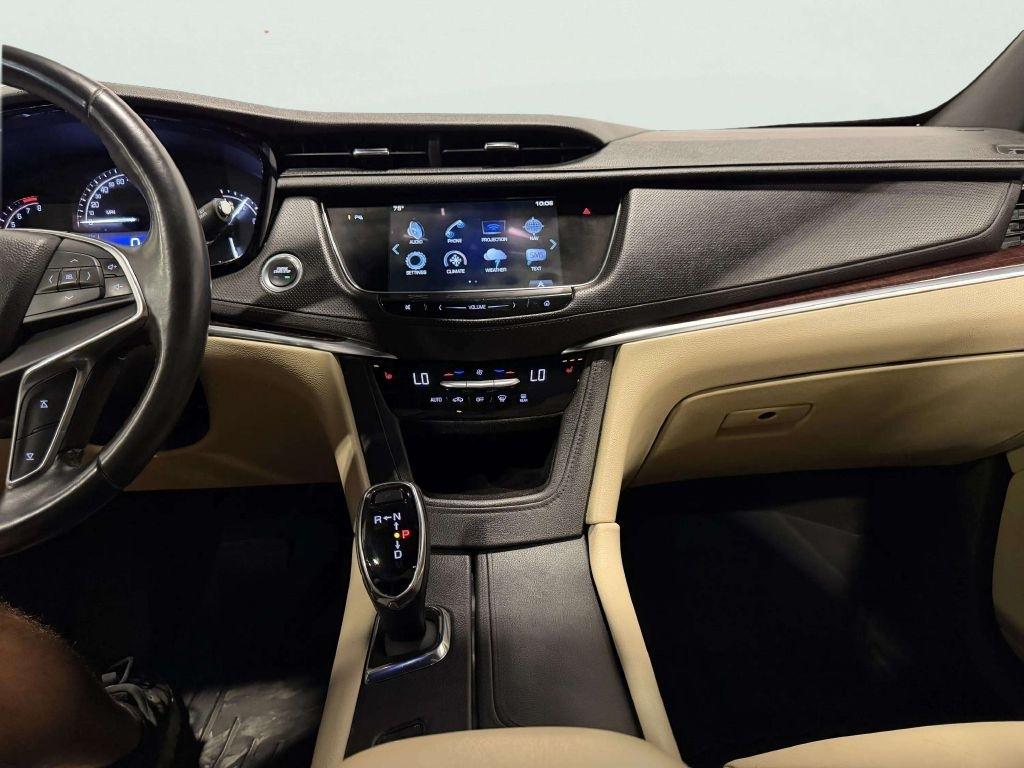 Cadillac XT5 AWD 4dr Luxury 2017