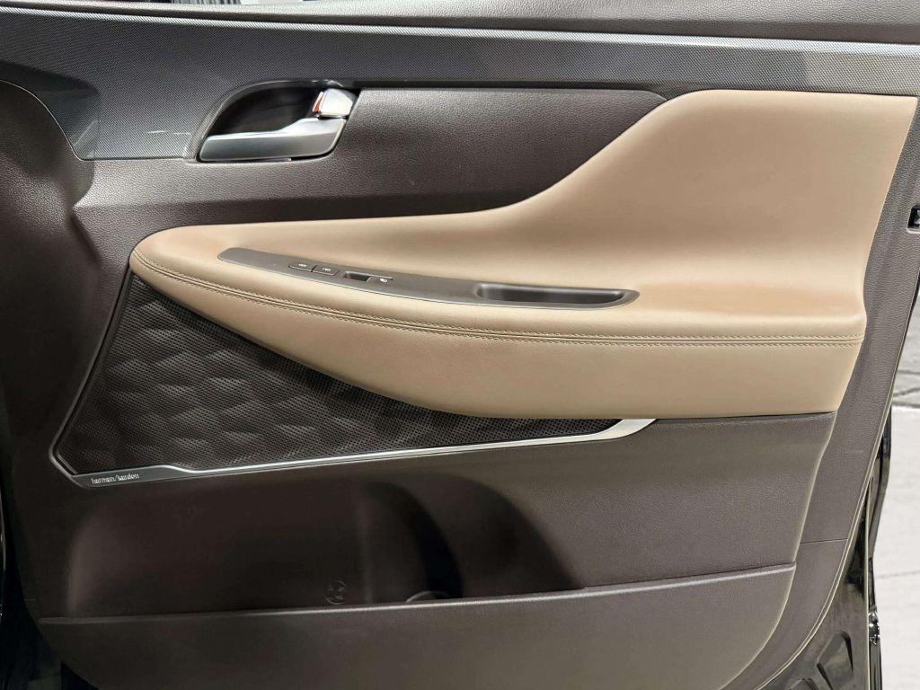 Hyundai Santa Fe Hybrid Limited AWD 2021