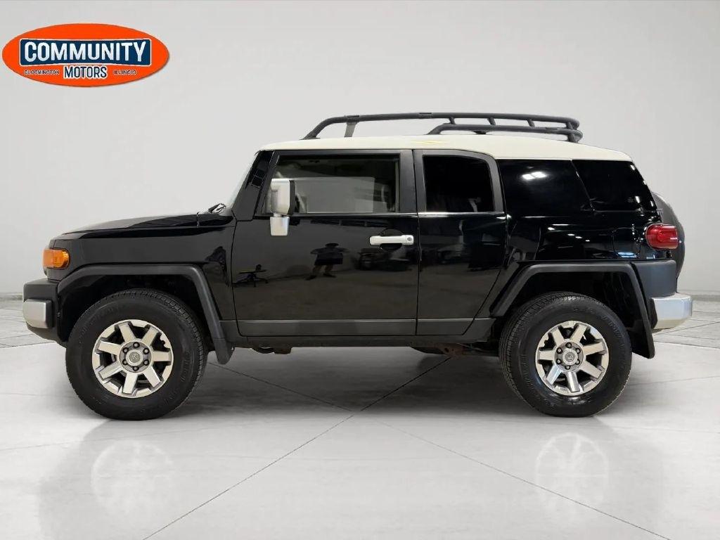 Toyota FJ Cruiser 4WD 4dr Man (Natl) 2014