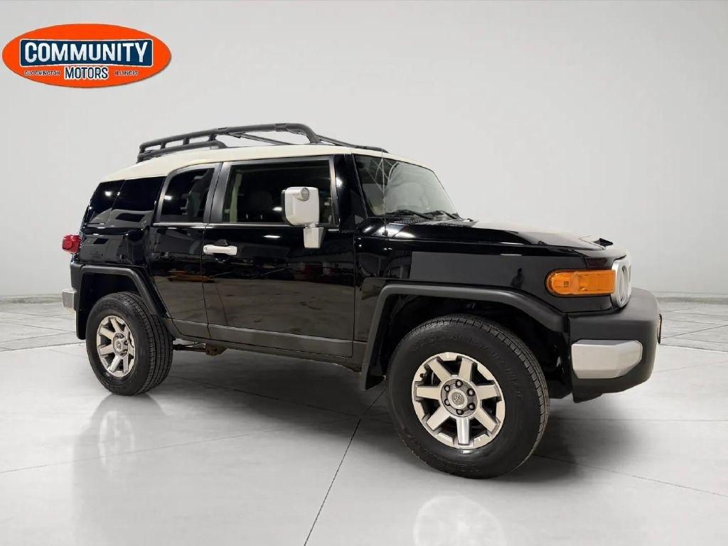 Toyota FJ Cruiser 4WD 4dr Man (Natl) 2014