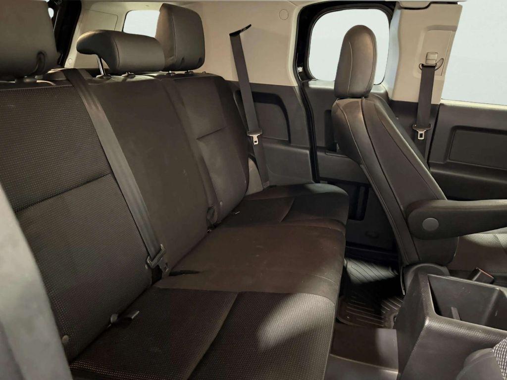 Toyota FJ Cruiser 4WD 4dr Man (Natl) 2014