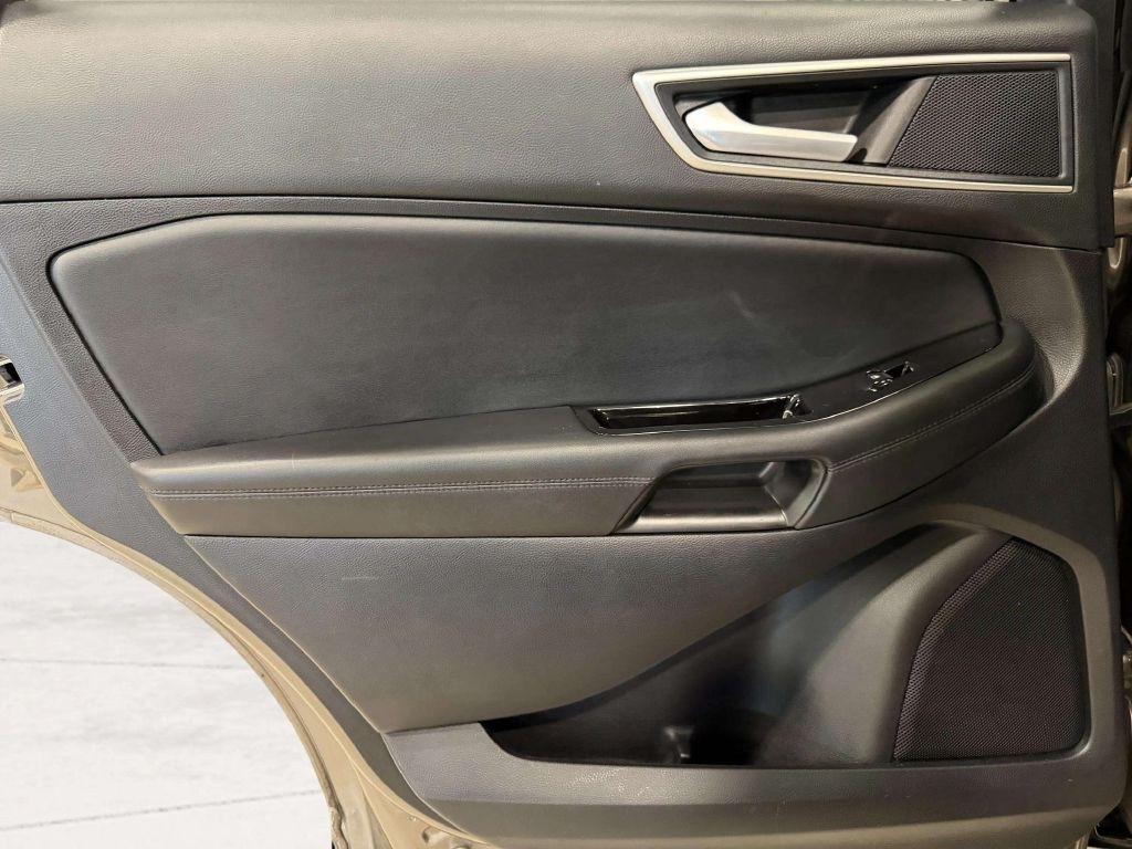 Ford Edge SEL AWD 2019