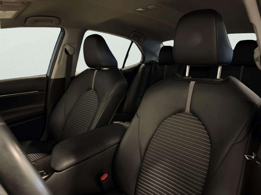 Toyota Camry SE Auto AWD (Natl) 2023