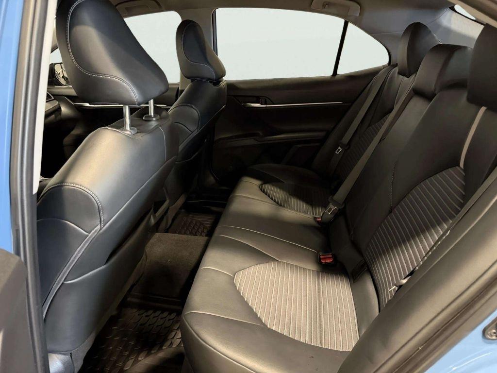 Toyota Camry SE Auto AWD (Natl) 2023