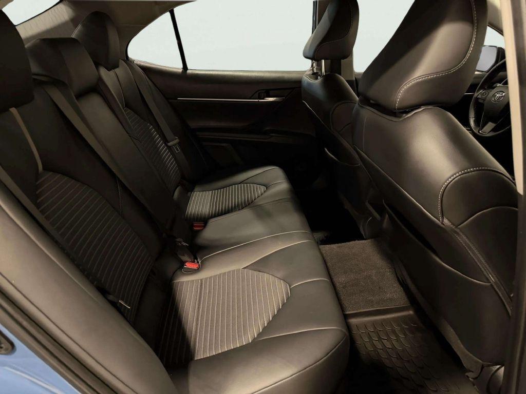 Toyota Camry SE Auto AWD (Natl) 2023