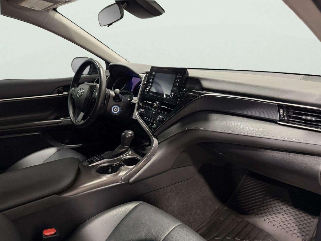 Toyota Camry SE Auto AWD (Natl) 2023