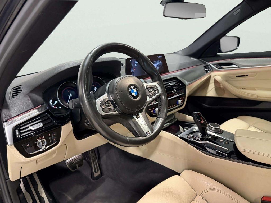 BMW 5 Series 530i xDrive Sedan 2019
