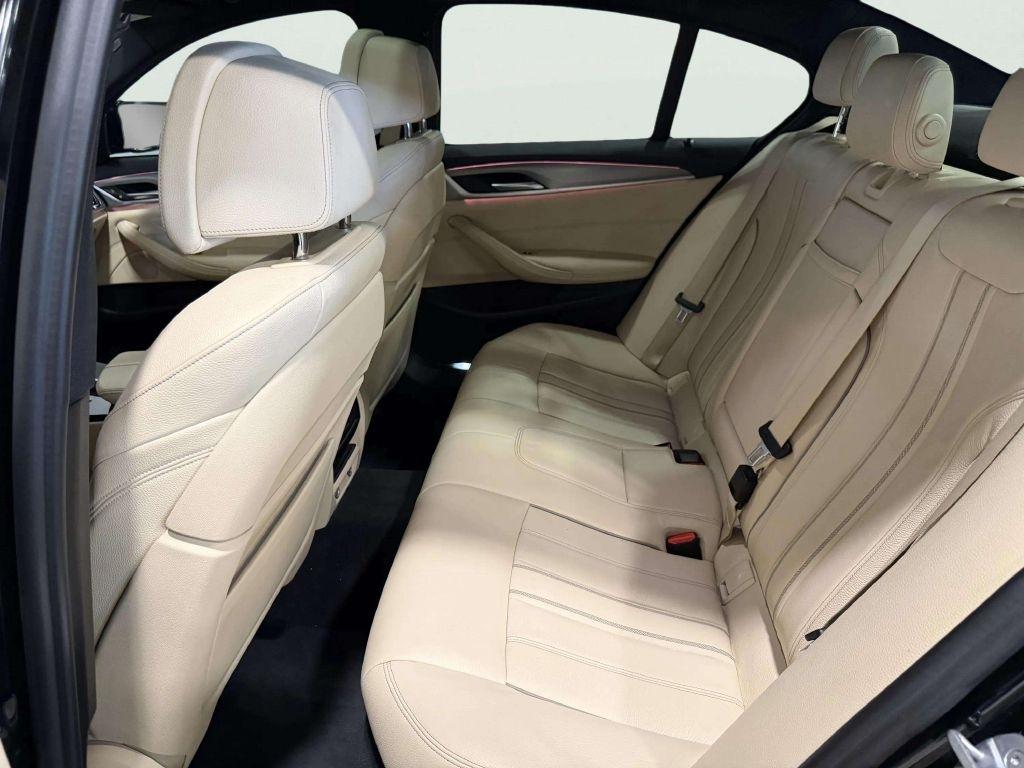 BMW 5 Series 530i xDrive Sedan 2019