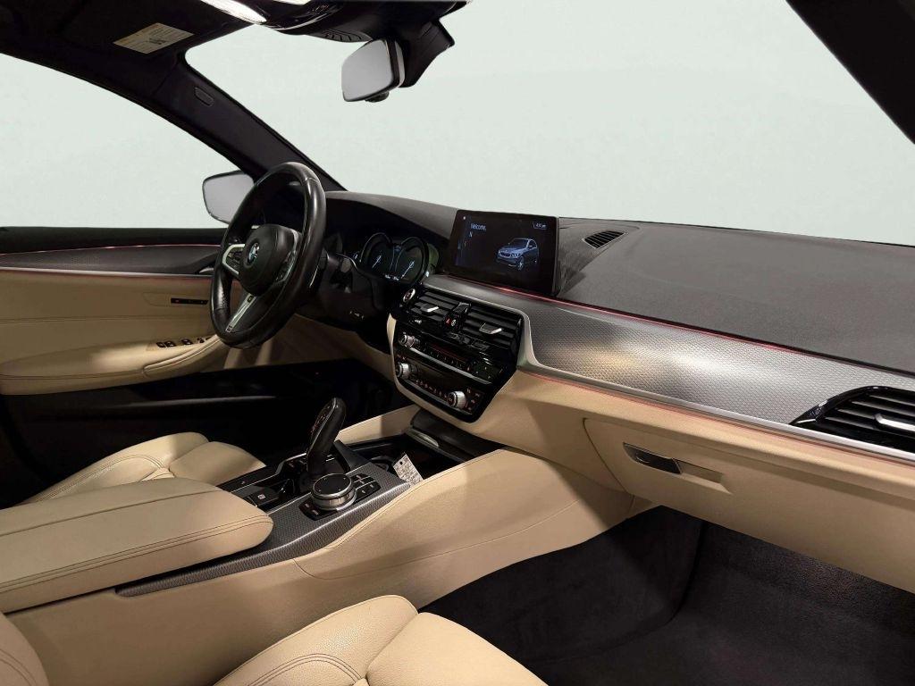 BMW 5 Series 530i xDrive Sedan 2019