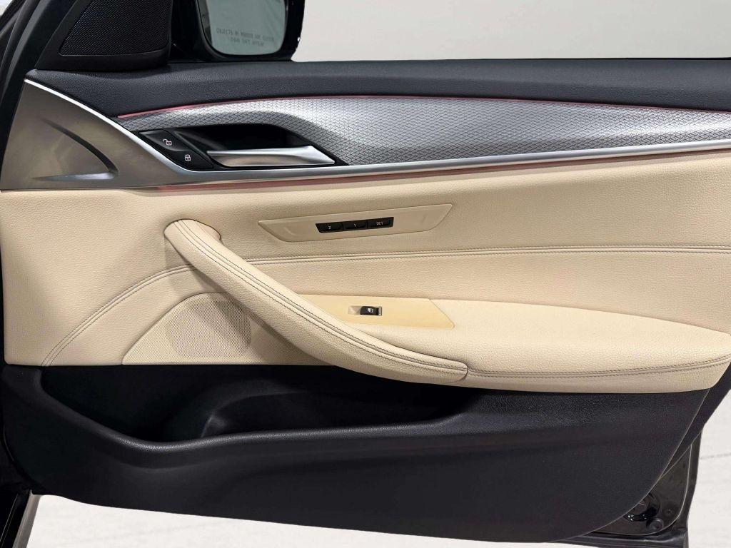 BMW 5 Series 530i xDrive Sedan 2019
