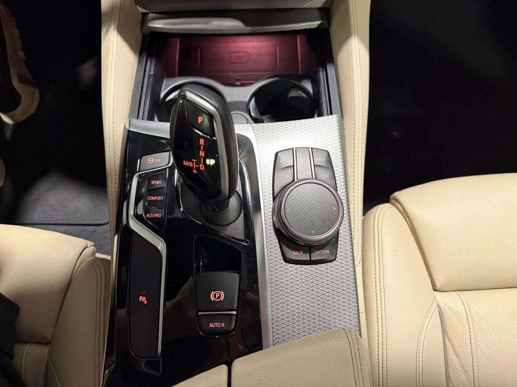 BMW 5 Series 530i xDrive Sedan 2019