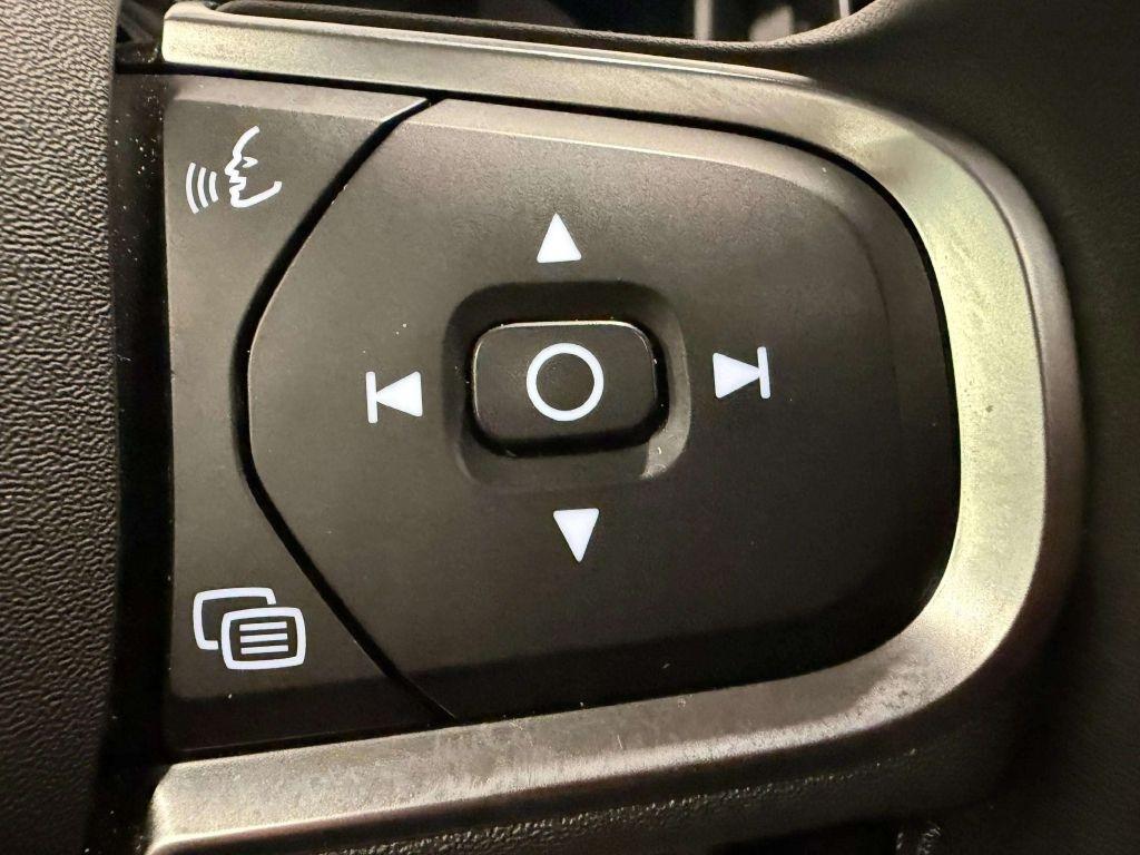 Volvo S60 B5 FWD Core 2025