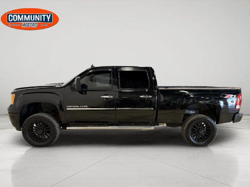 GMC Sierra 2500HD 4WD Crew Cab 153.7" Denali 2013