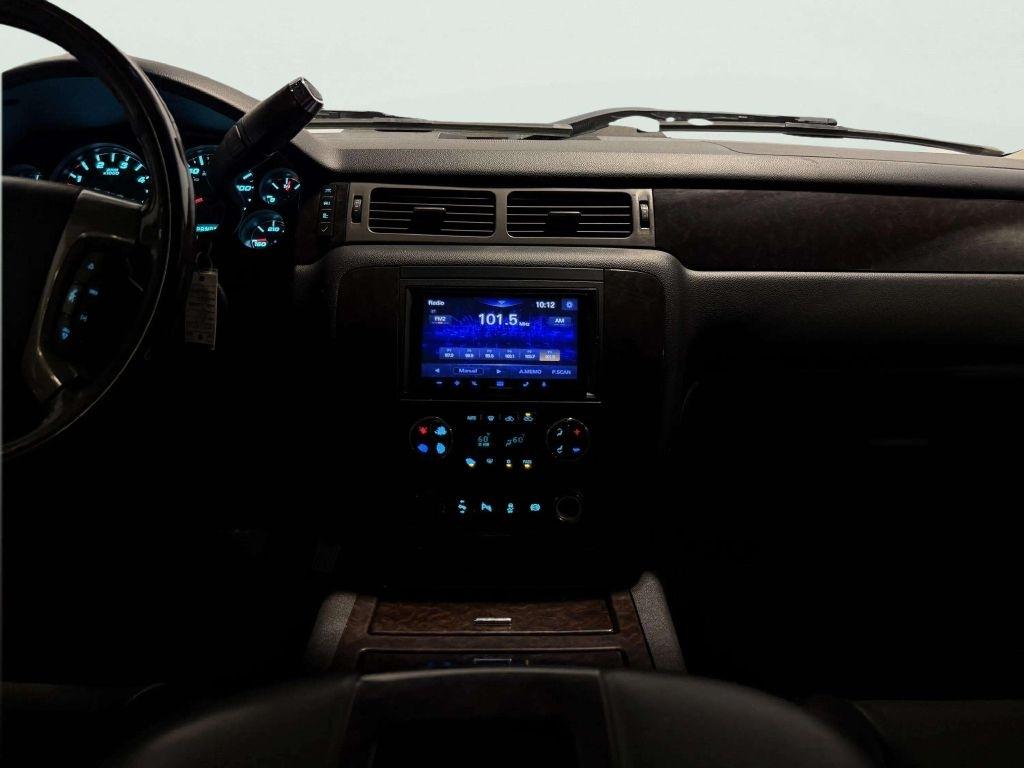 GMC Sierra 2500HD 4WD Crew Cab 153.7" Denali 2013