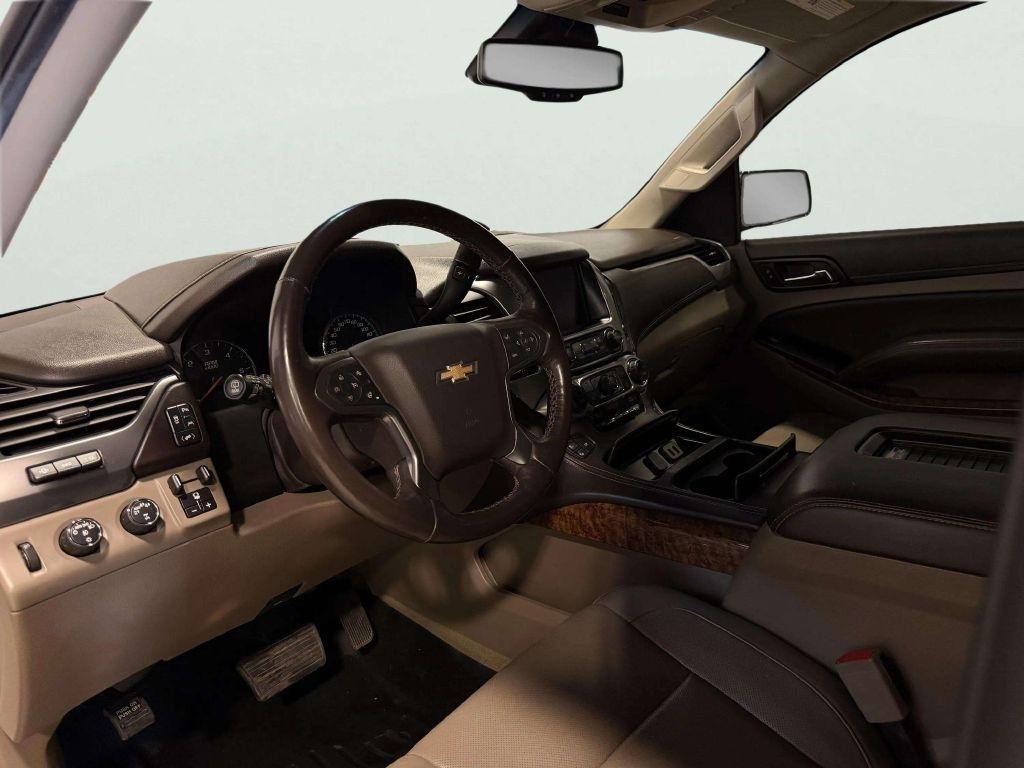 Chevrolet Suburban 4WD 4dr 1500 Premier 2018
