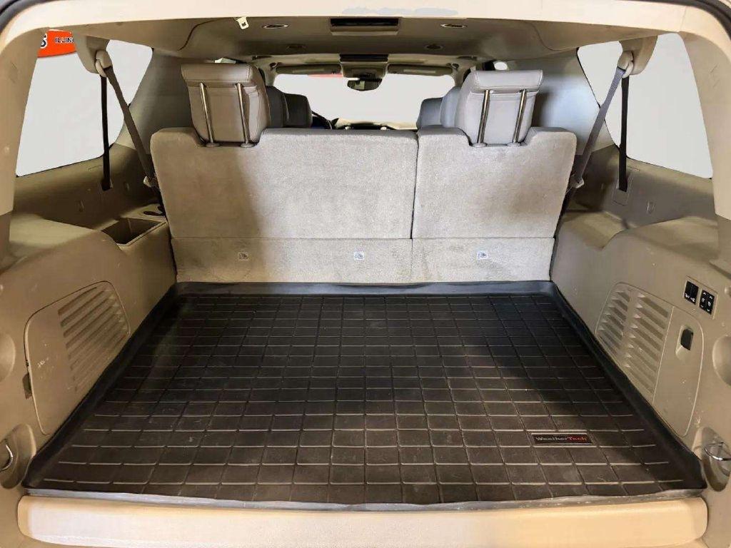 Chevrolet Suburban 4WD 4dr 1500 Premier 2018