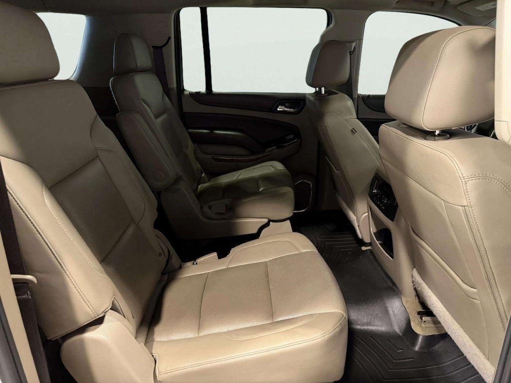 Chevrolet Suburban 4WD 4dr 1500 Premier 2018