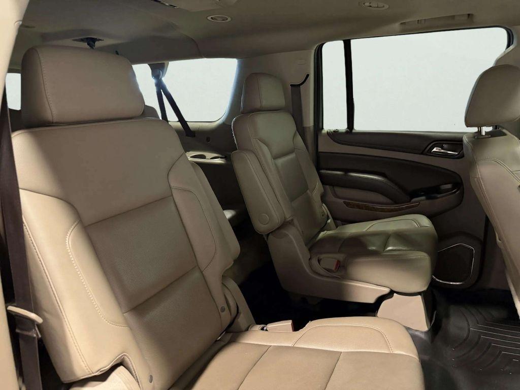 Chevrolet Suburban 4WD 4dr 1500 Premier 2018
